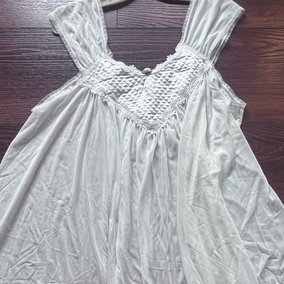 Vintage Miss Elaine Bridal White Sheer Silky Nylon Nightgown Lingerie Medium - Picture 2 of 8